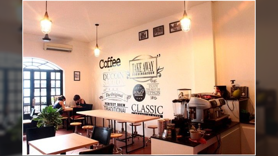 Trang trí tường quán cafe - trang trí quán cafe chưa bao giờ đơn giản đến thế